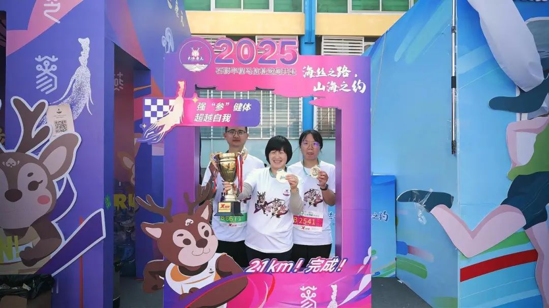 f822ce3ba659d1a2358f1111d3eea223.jpg f822ce3ba659d1a2358f1111d3eea223.jpg