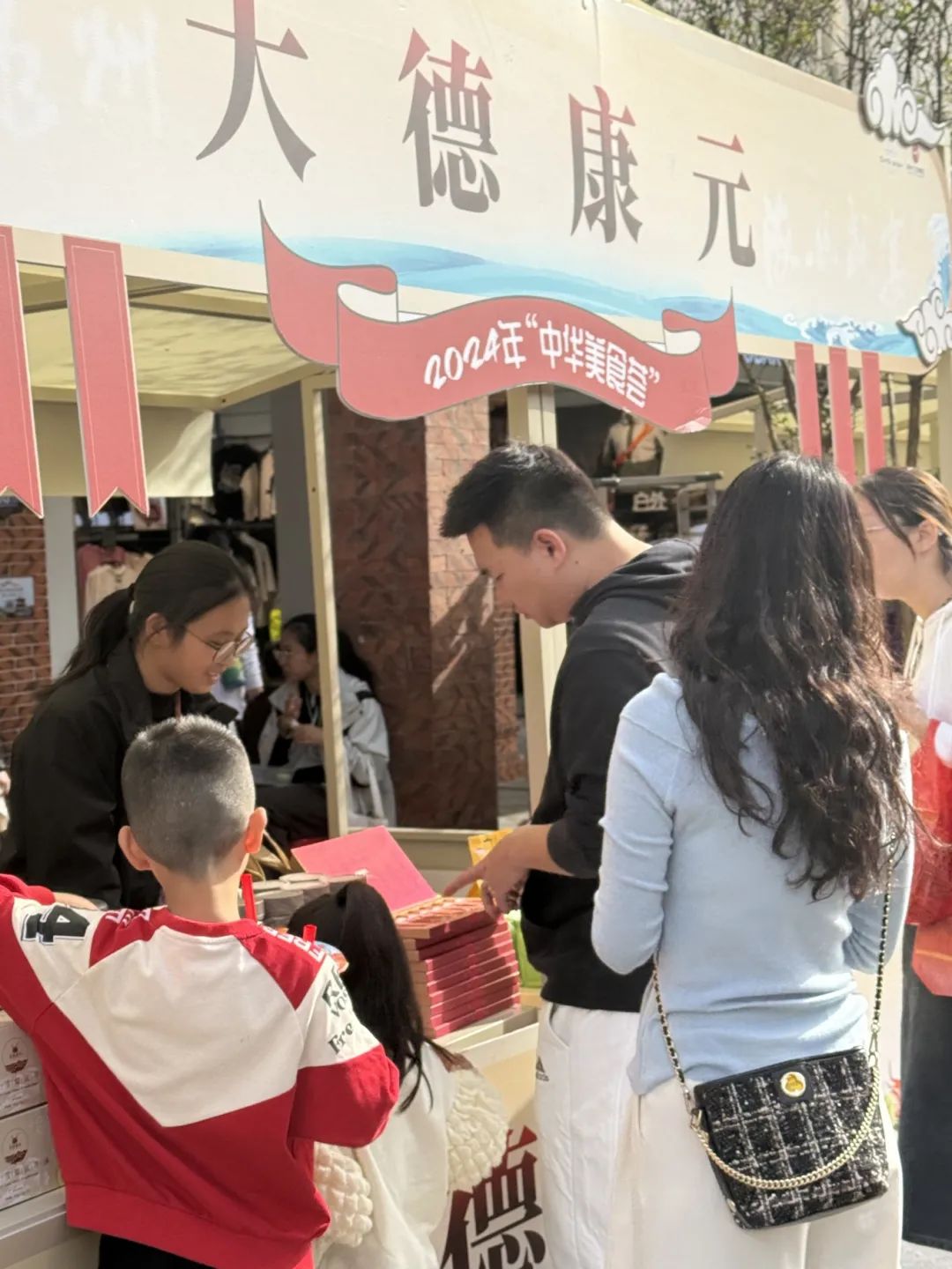 76e523ec9734843d673a25a0e7b87ddd.jpg 76e523ec9734843d673a25a0e7b87ddd.jpg