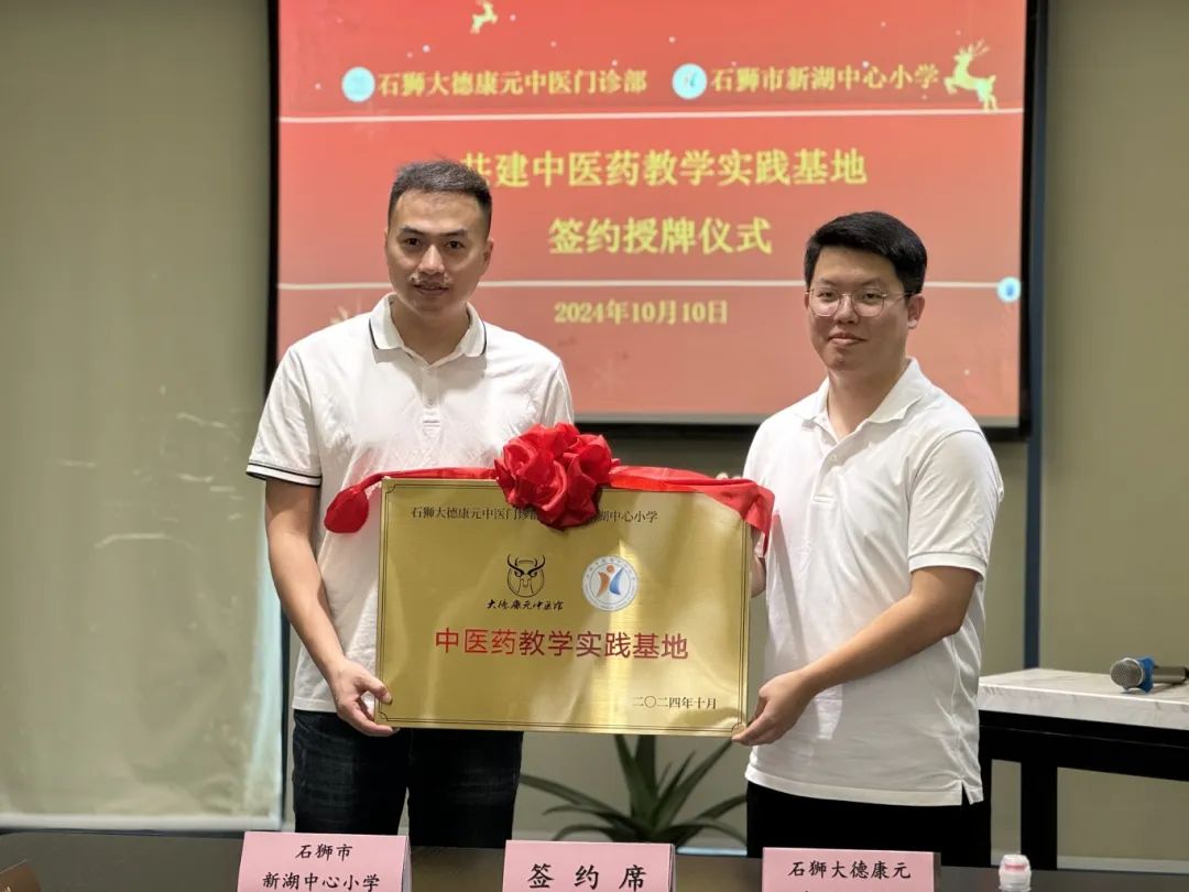 65d75737f19d9097a13e0657d45f70dd.jpg 65d75737f19d9097a13e0657d45f70dd.jpg